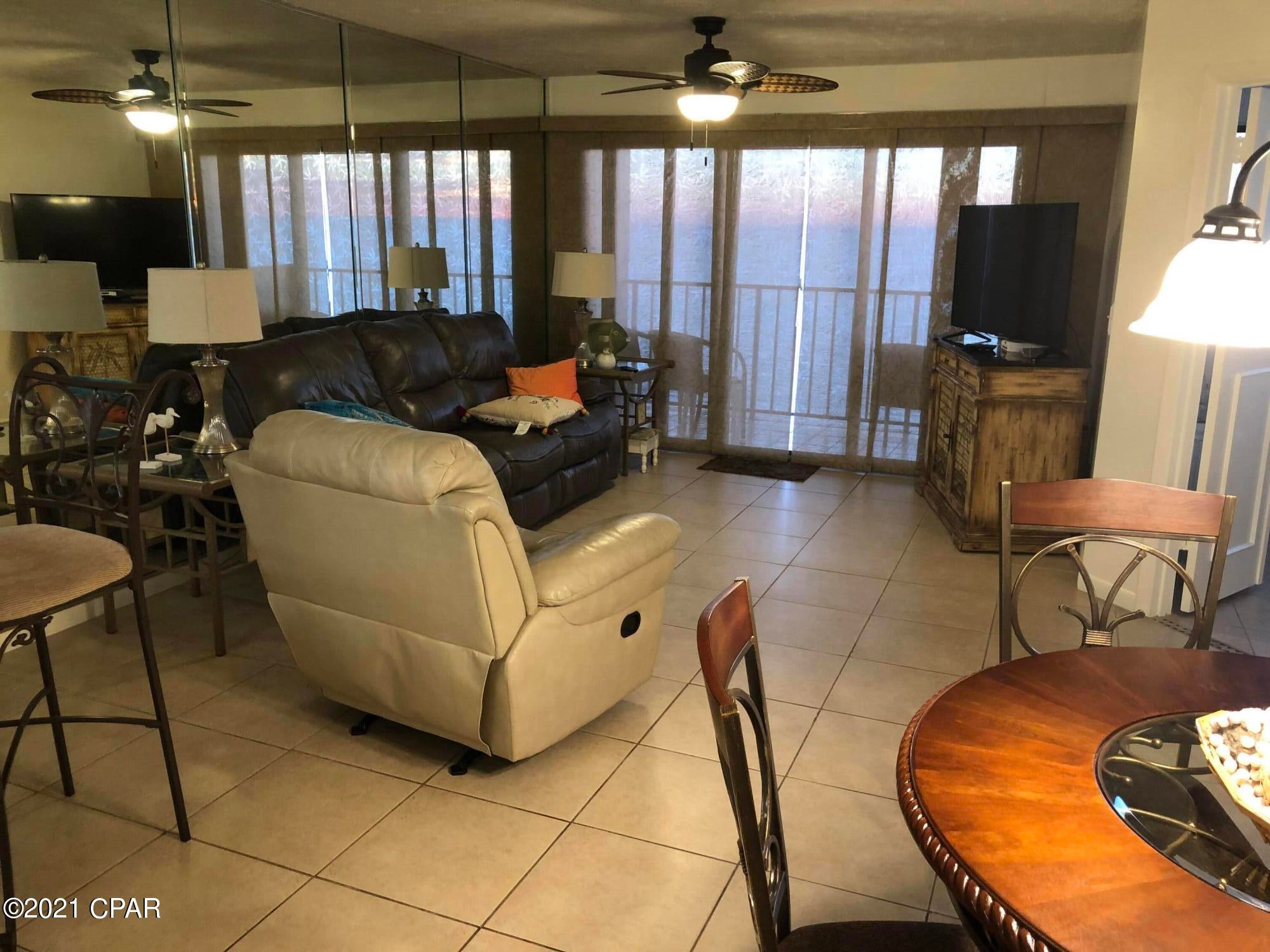 Summerhouse Condo. - Residential
