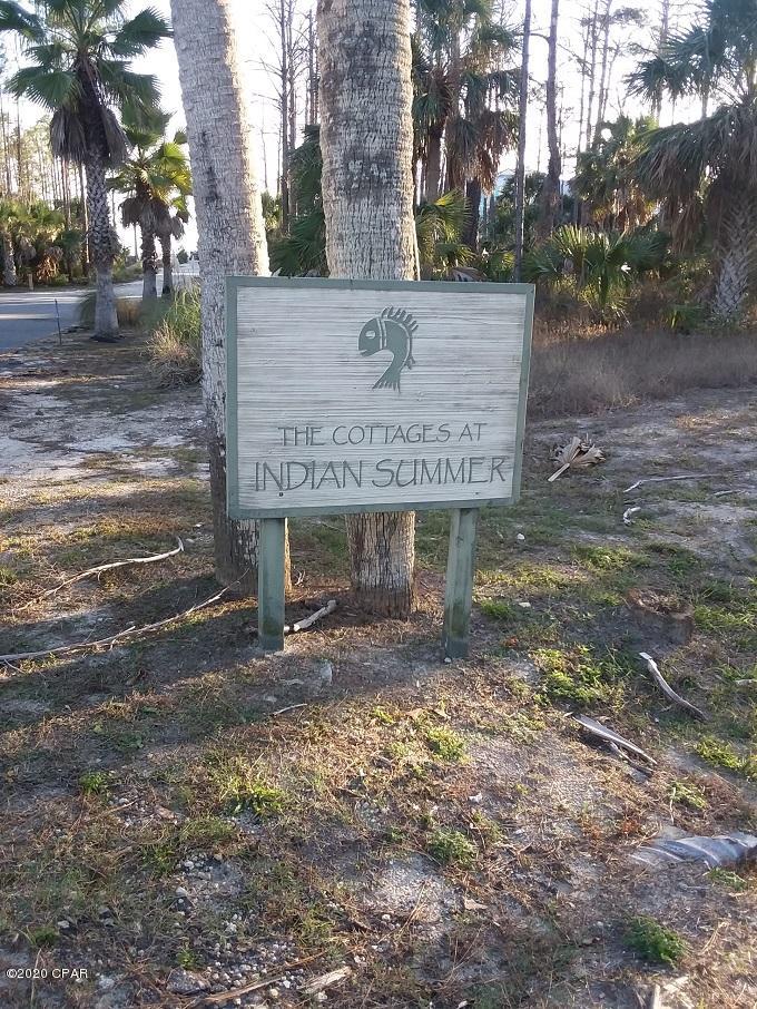 Wonderful Lot in Cottages at Indian Summer. This community is has Walkway to open water and community pool.