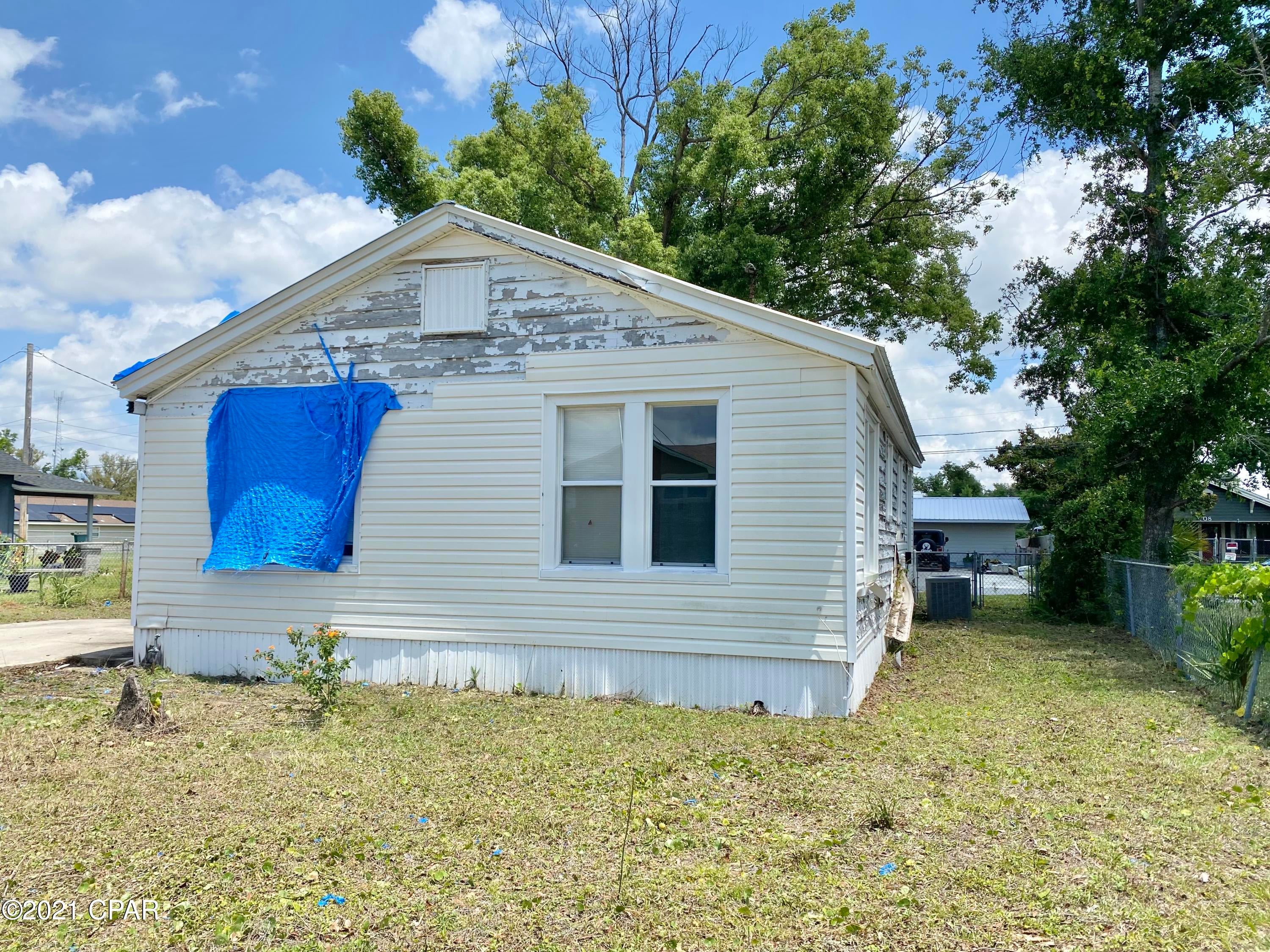 [No Recorded Subdiv] - Residential