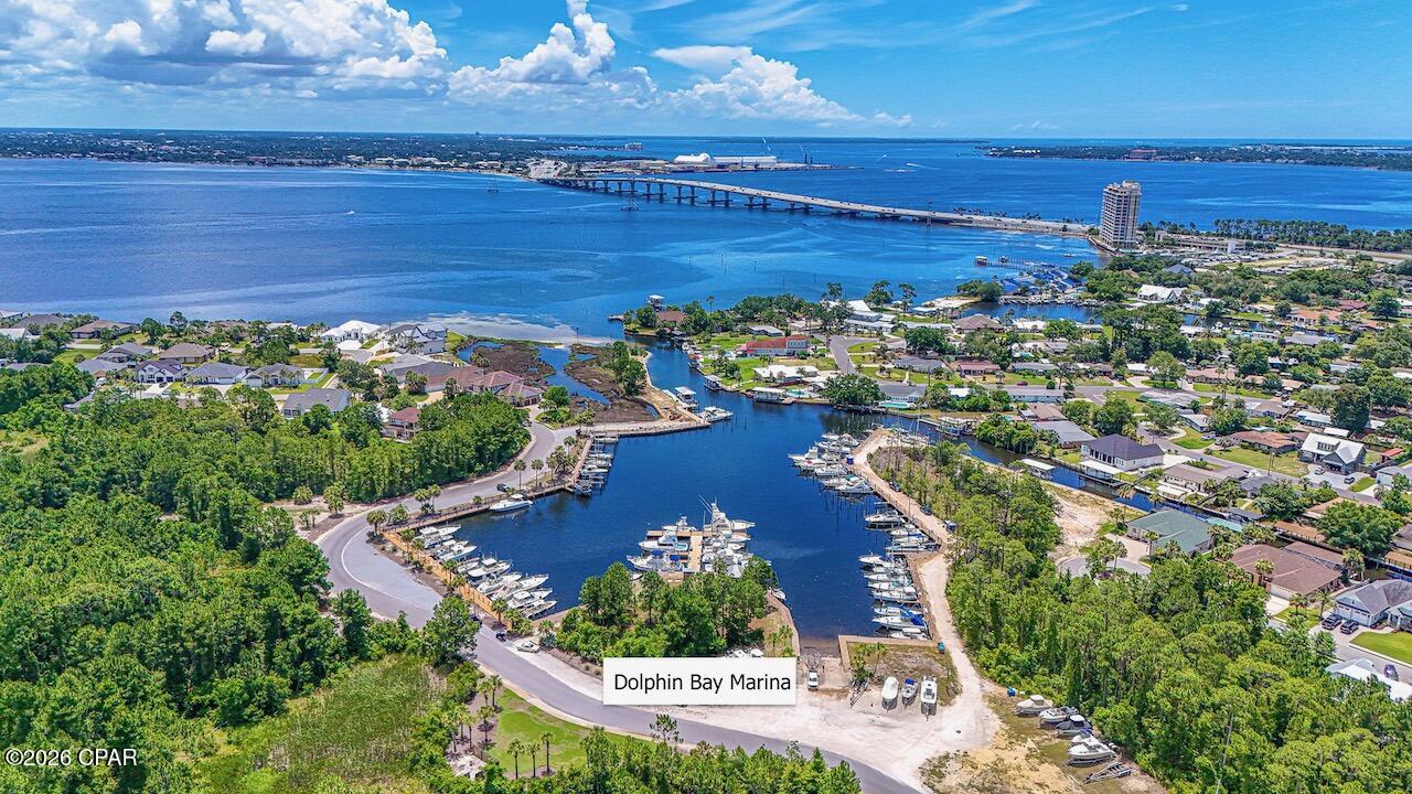 Dolphin Bay - Residential