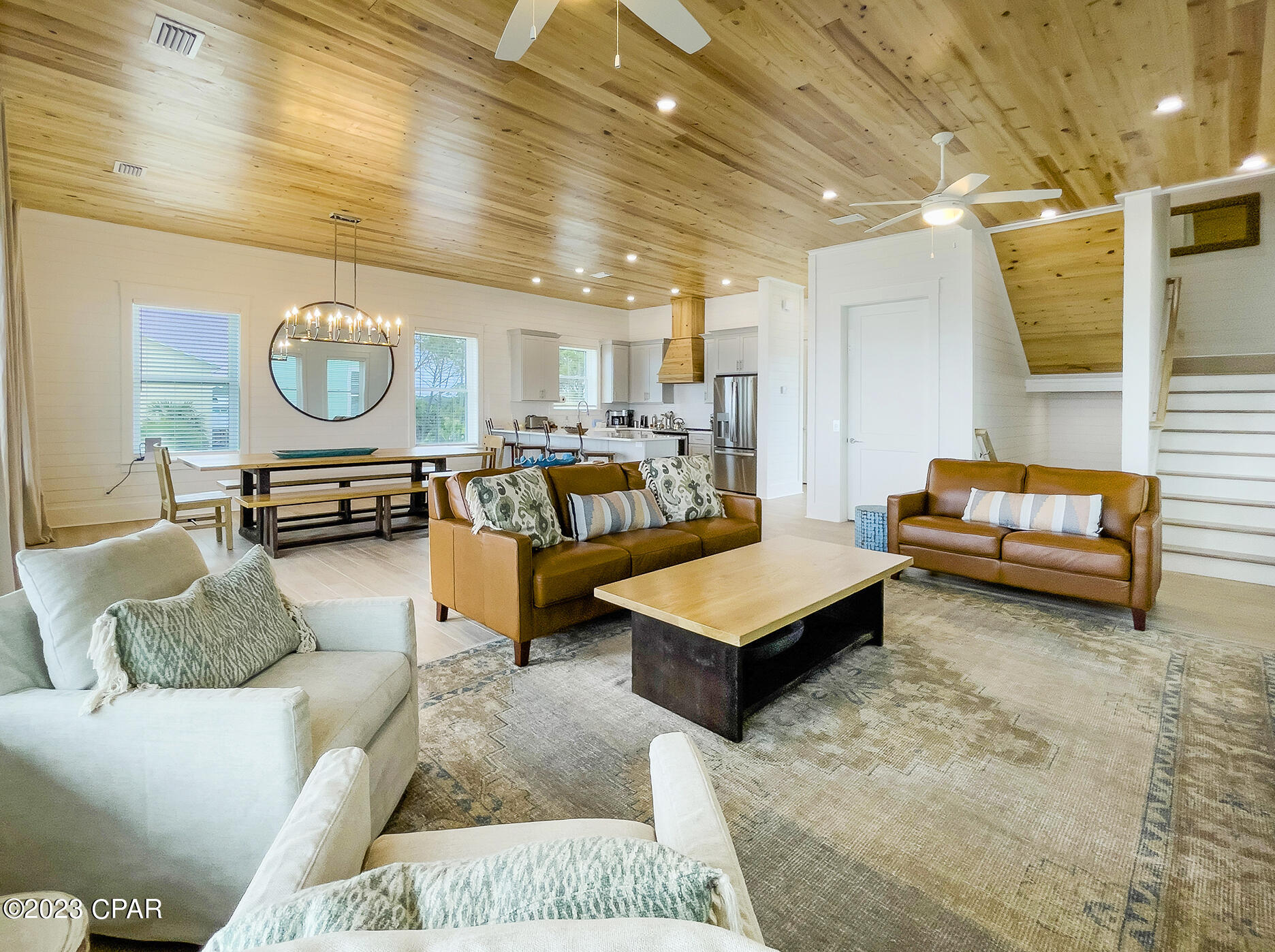 Camp Palms - Residential