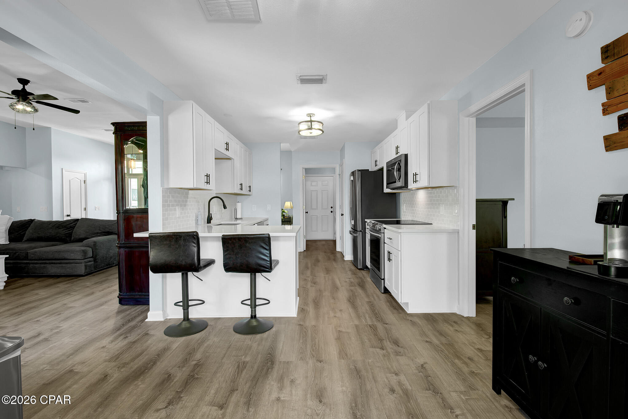 Highway 22 West Estates - Residential