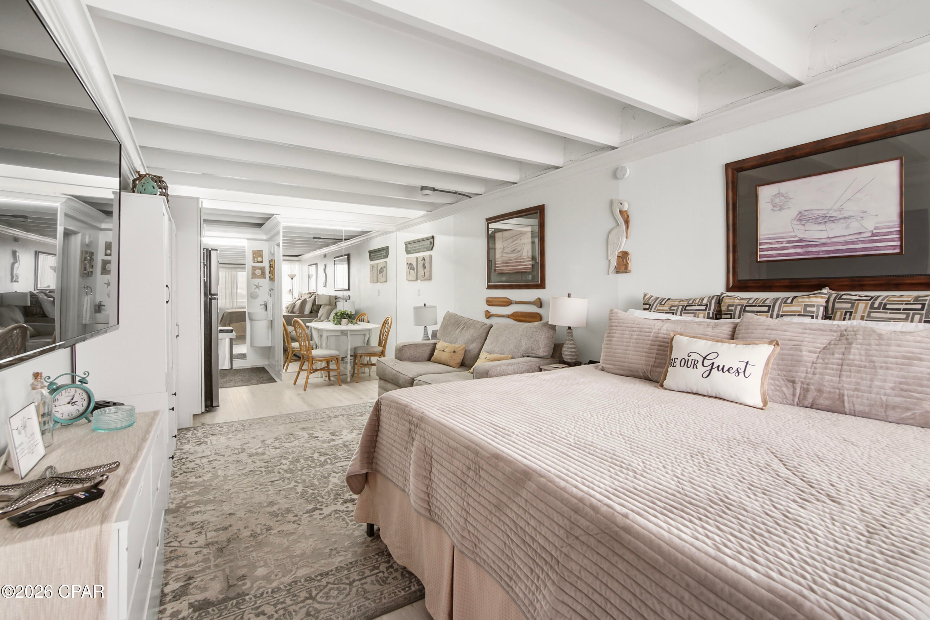 Fontainebleau Terrace - Residential