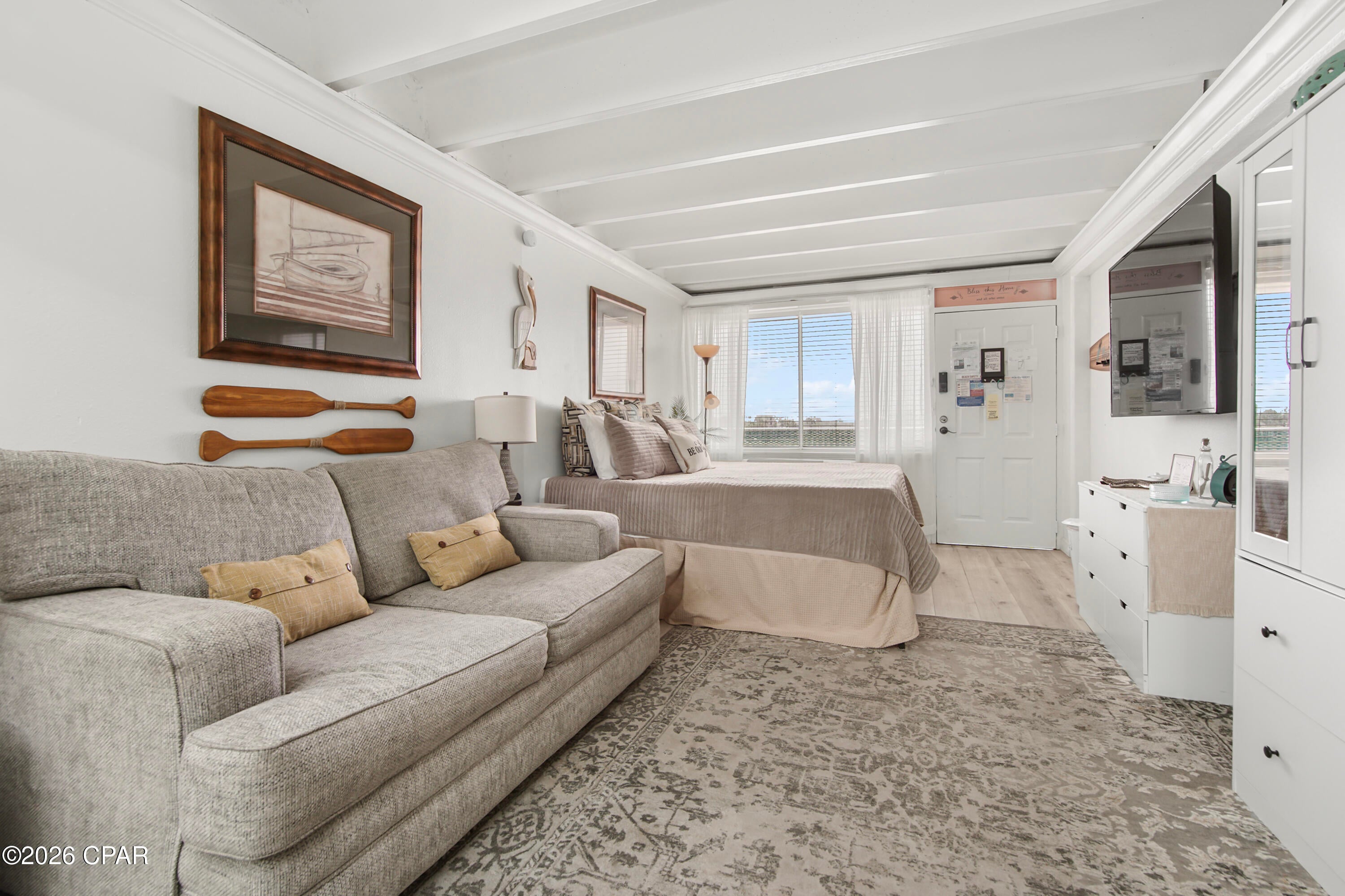 Fontainebleau Terrace - Residential