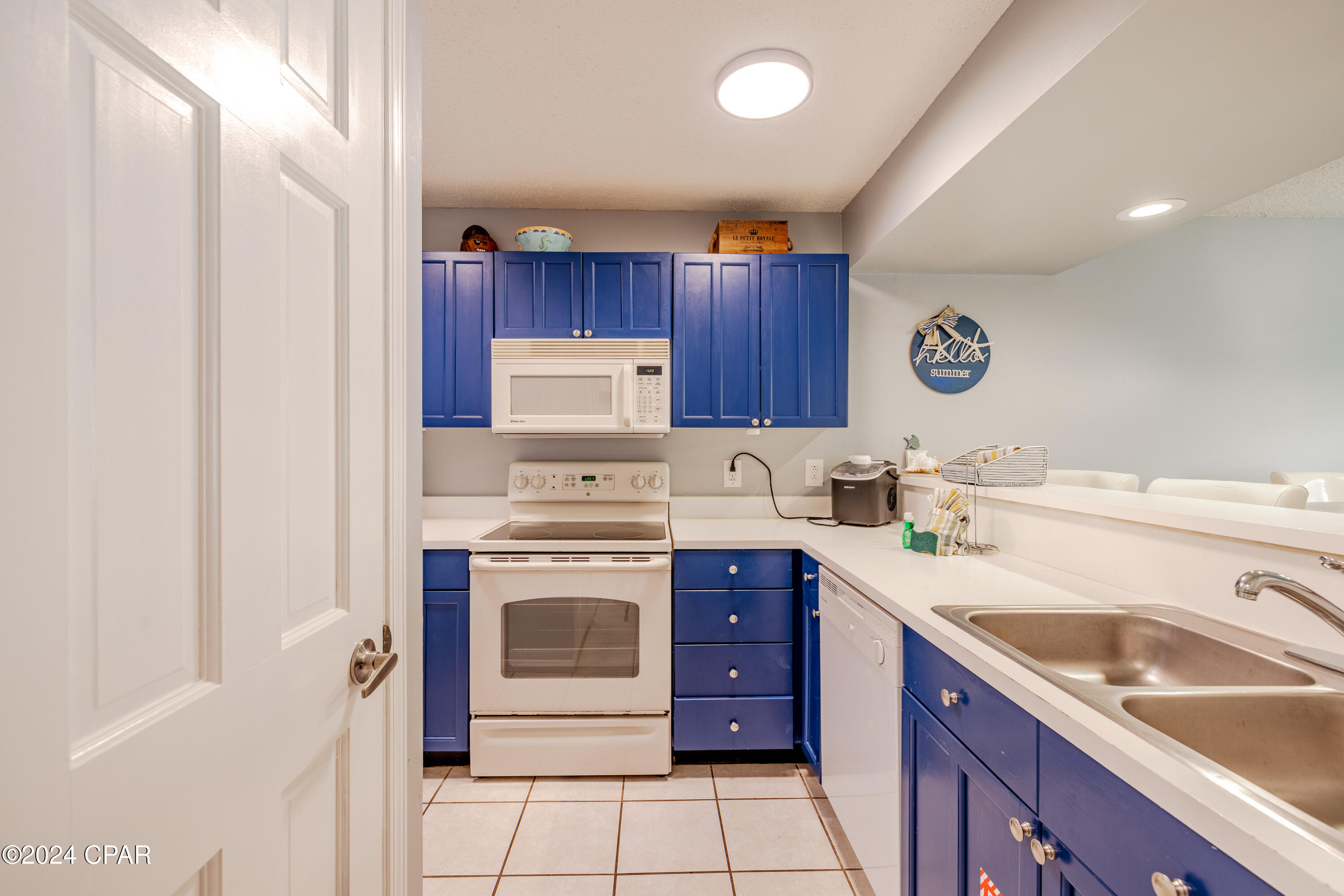 Edgewater Golf Villas II-B - Residential