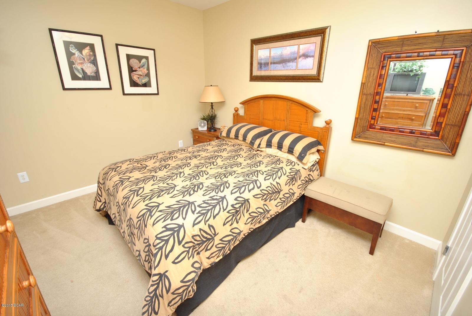 Splash Condo - Residential