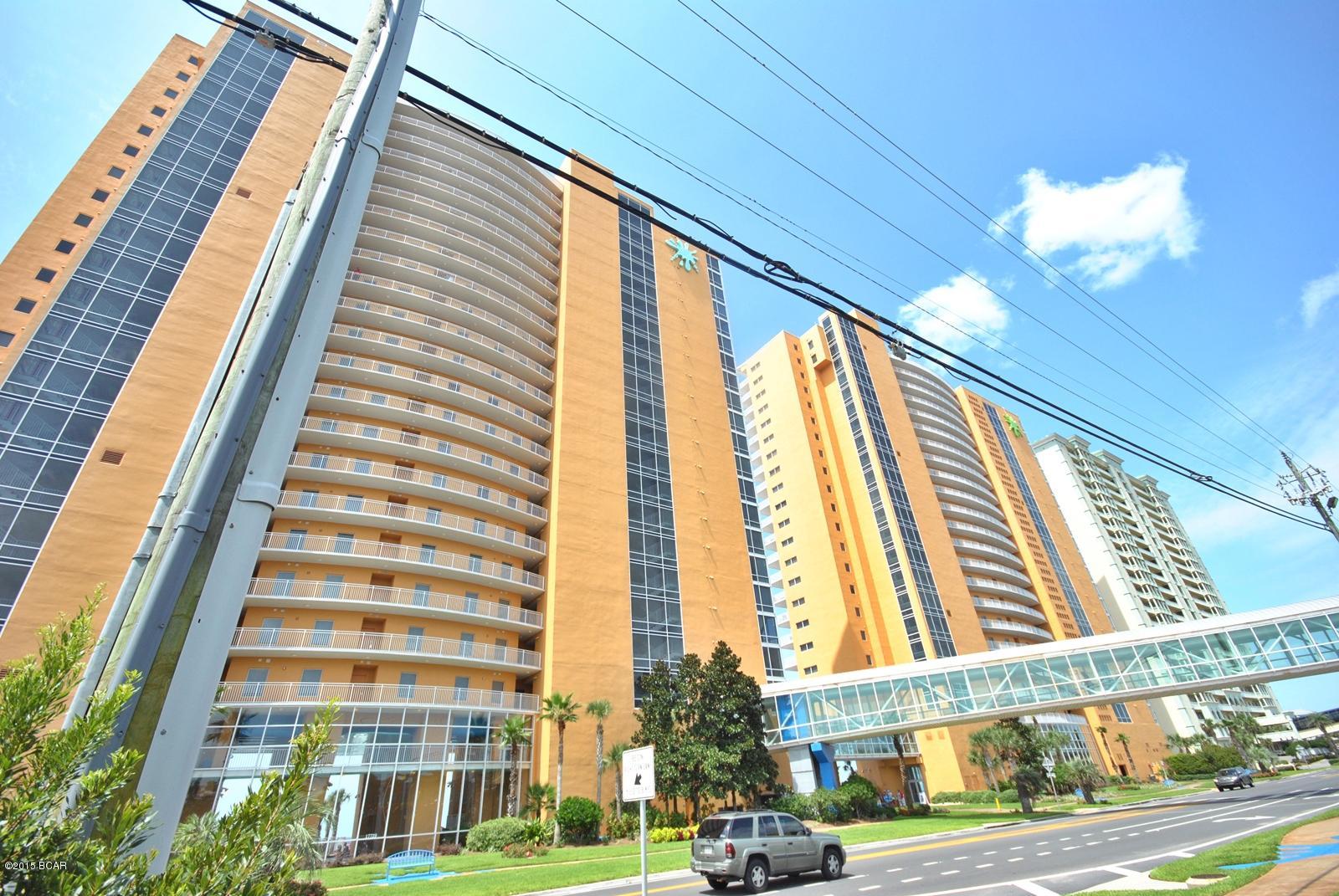 Splash Condominium is an absolute must see!  This is a 3 bedroom, 3 bathroom LOCKOUT end location condo featuring 3 balconies and has Awesome Gulf views from every window! This condo has so much flexibility and can be used /  rented as a 3/3 or a 2/2 + 1/1 - or rent half and use the rest for yourself while still collecting the best rental income on the beach. Three spacious bedrooms include a Gulf front master suite with balcony, a guest bedroom with a private Gulf front balcony and a third suite with Gulf front balcony, kitchenette and bathroom. The spacious kitchen features granite counters and breakfast bar. An open and spacious floor plan is decorated with the beach in mind and a must see.  Call today to make Offer!