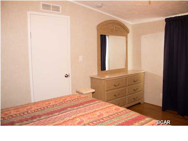 Laguna Beach Plaza - Residential