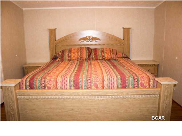 Laguna Beach Plaza - Residential