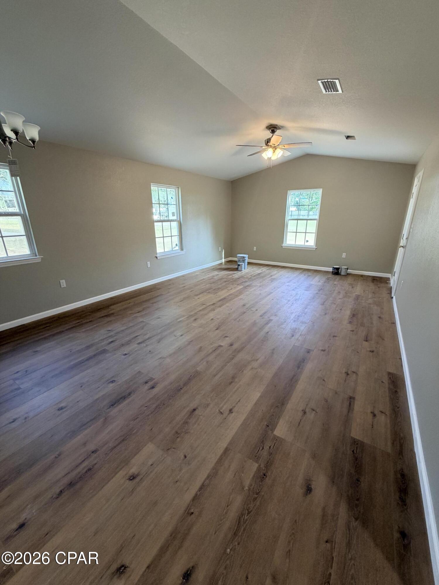 Grand Ridge - Residential