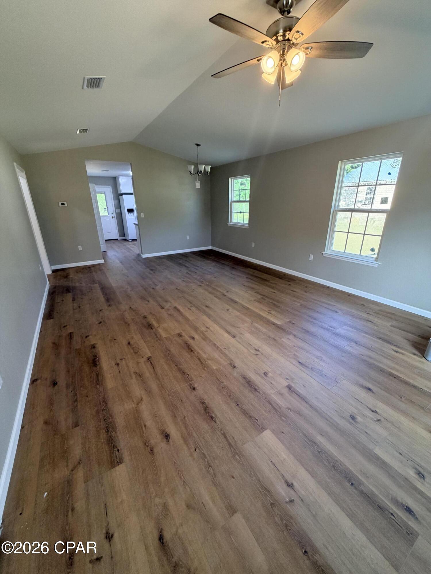 Grand Ridge - Residential