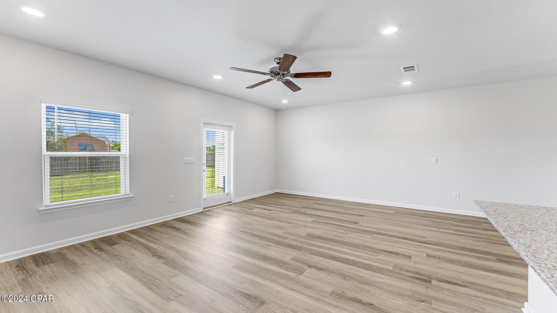 Jakes Landing - Residential