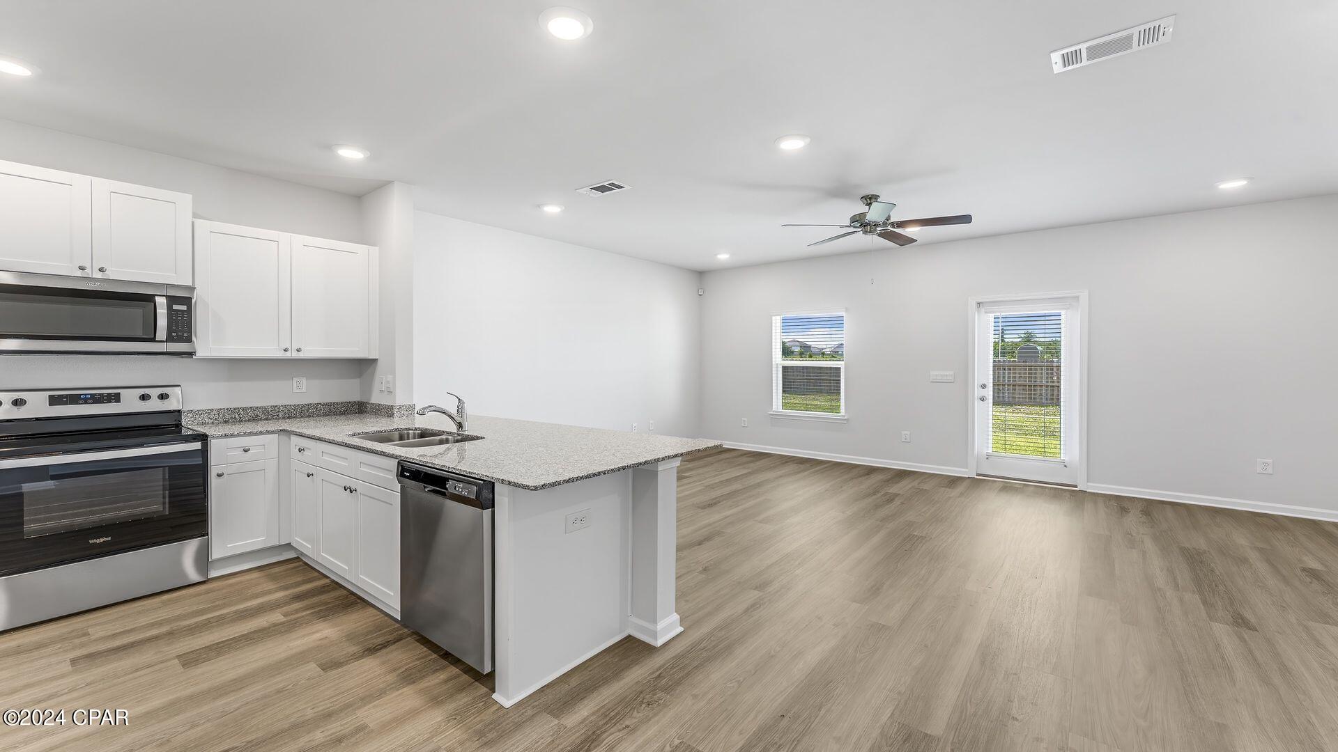 Jakes Landing - Residential