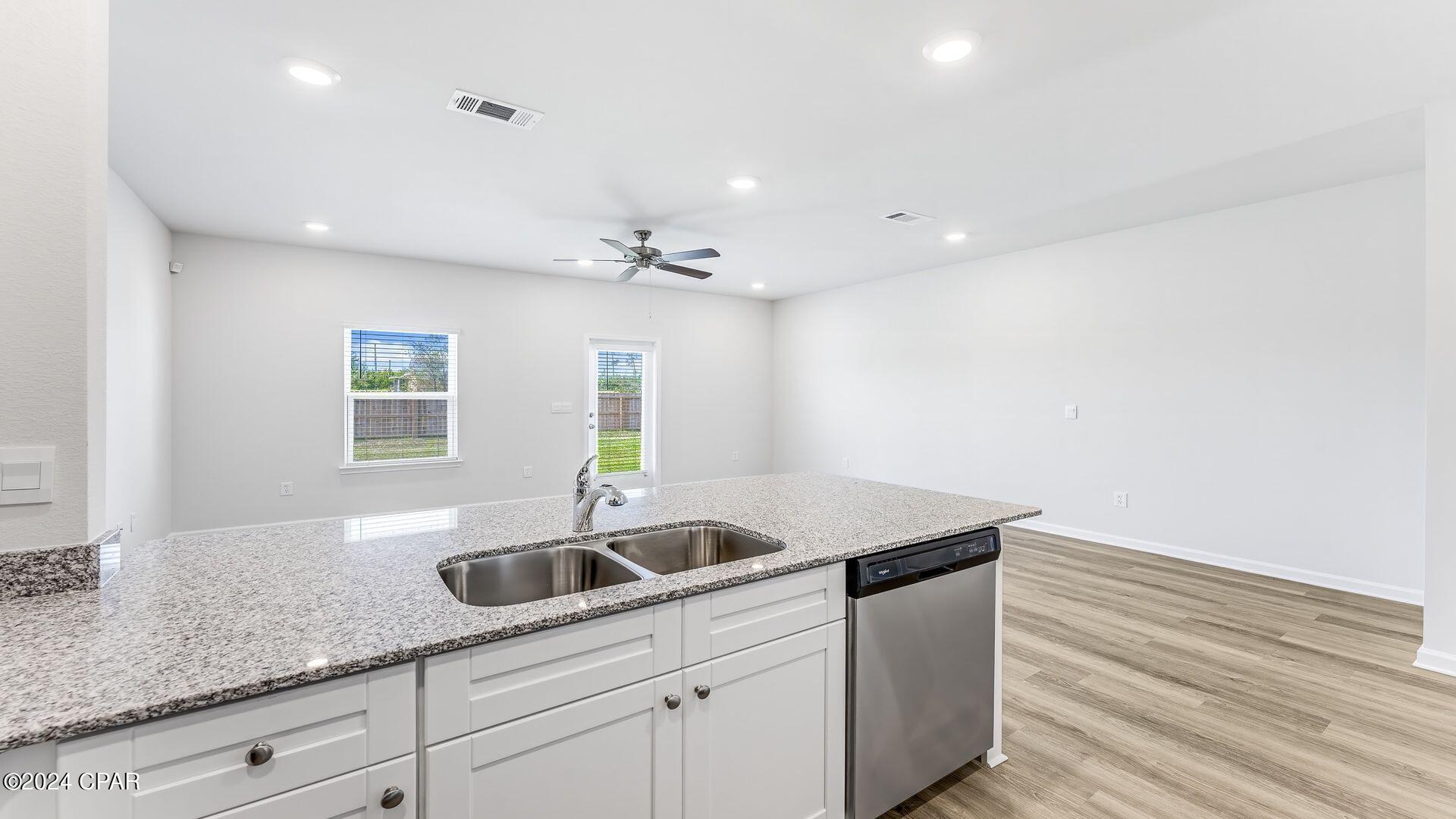 Jakes Landing - Residential