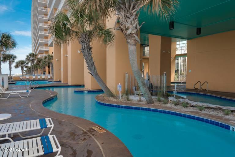 Splash Condo - Residential