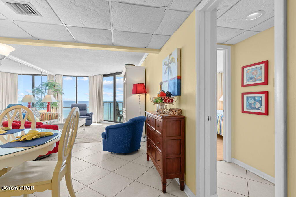 Leeward/Windward Condo - Residential