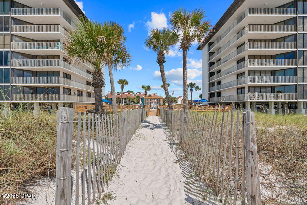 Leeward/Windward Condo - Residential