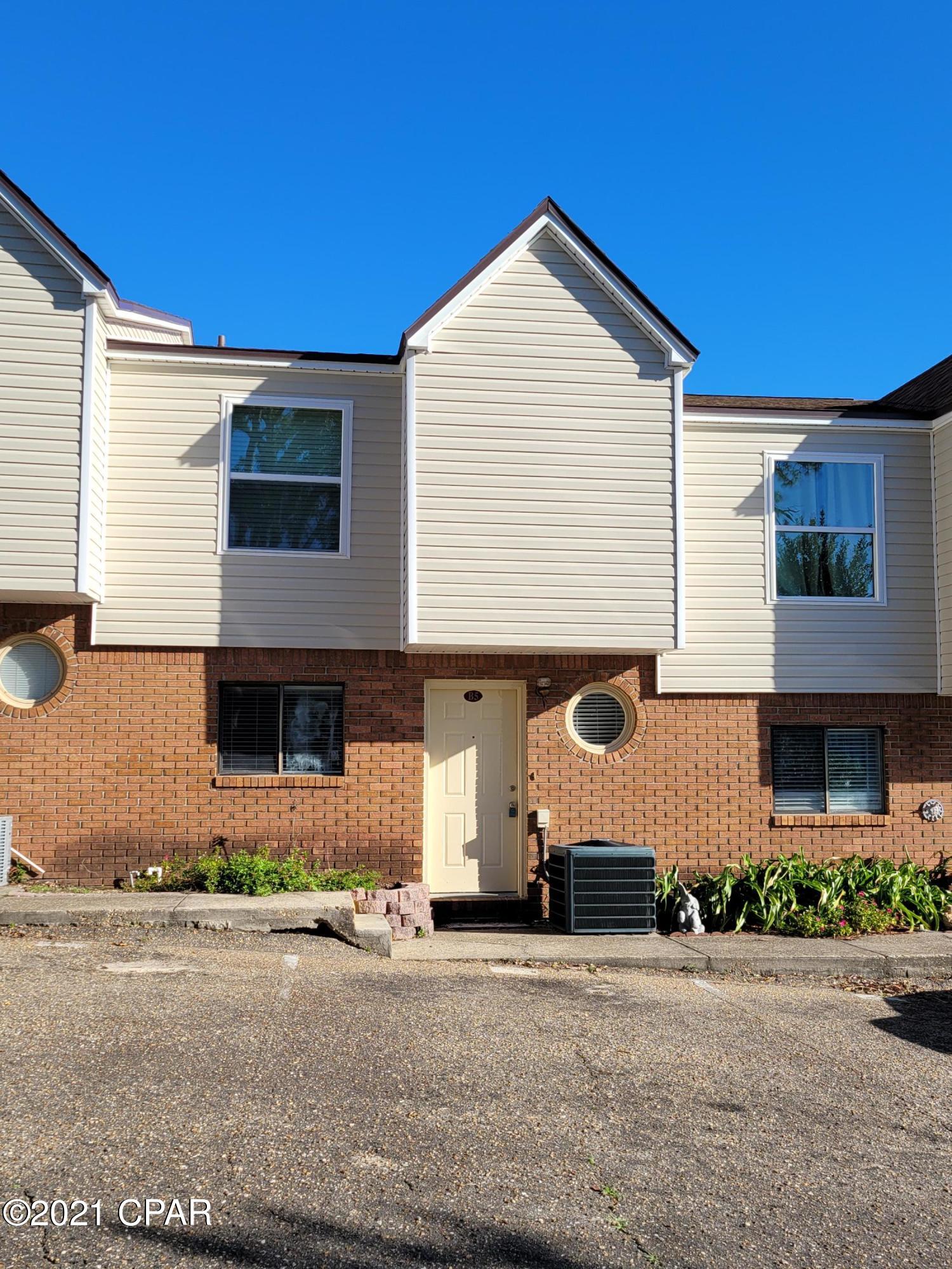 The Landings At Lake Caroline I - Residential Lease