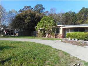 Great home close to Navy Base. Wonderful backyard with in ground pool. Pool service included.