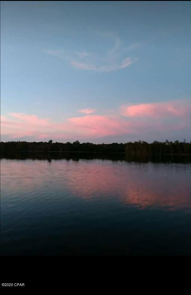 Paradise Oaks - Land