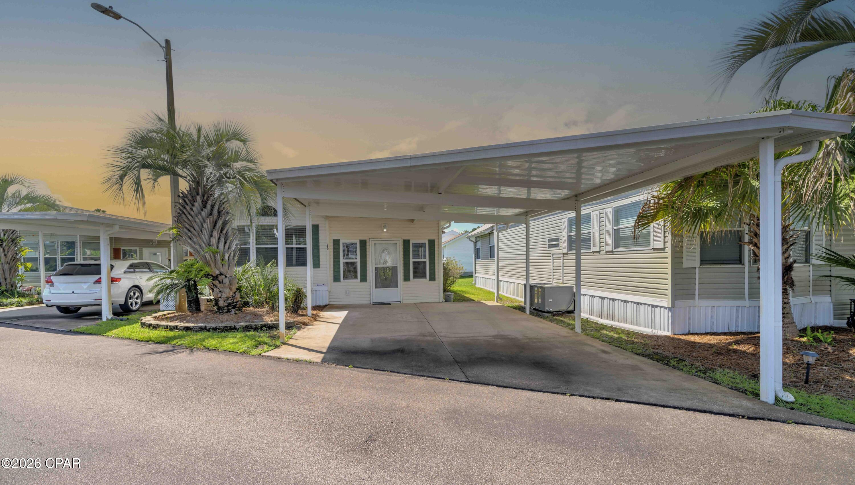 Emerald Pointe Resort - Residential