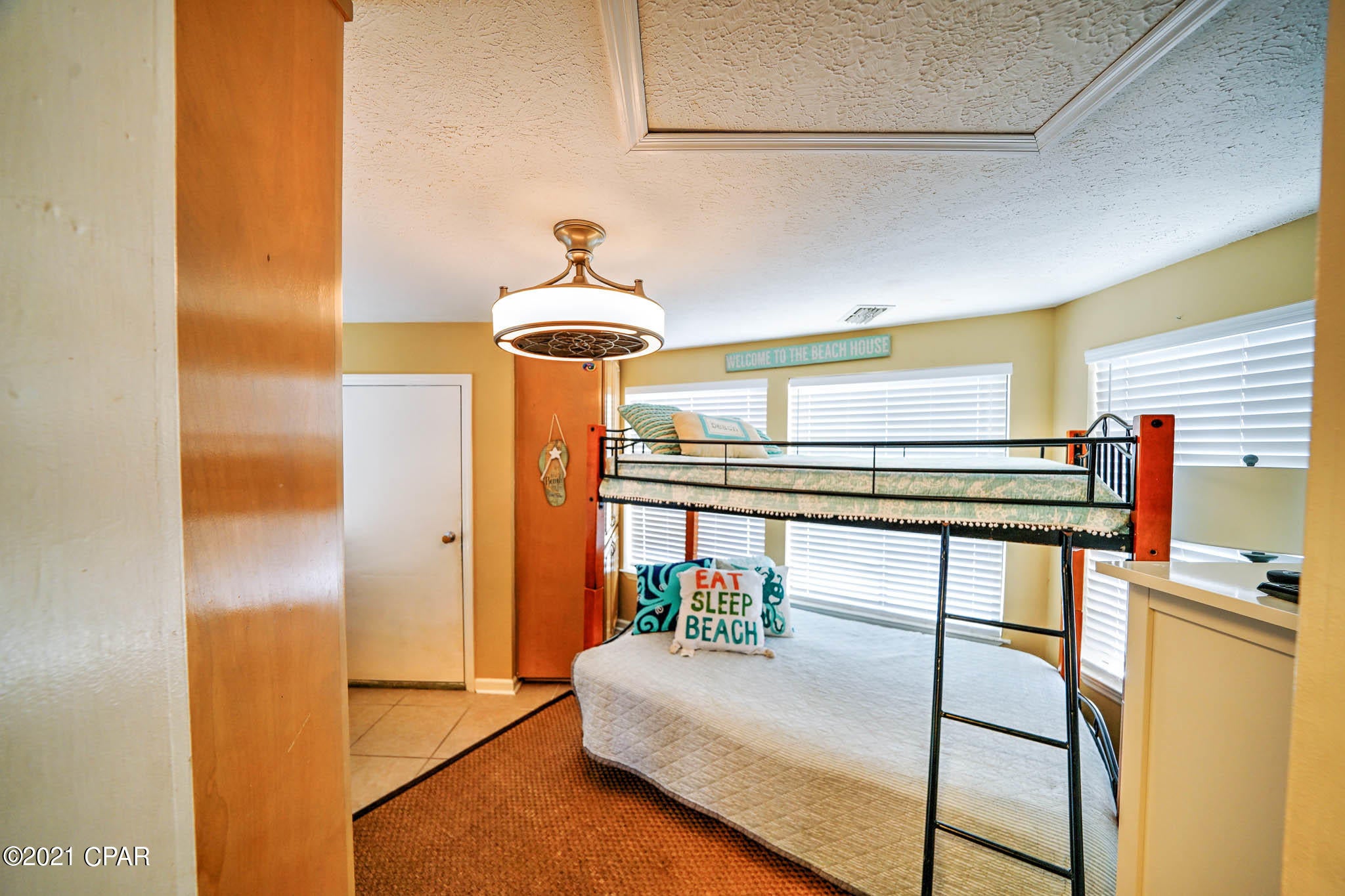 Venture Out Travel Trail - Residential