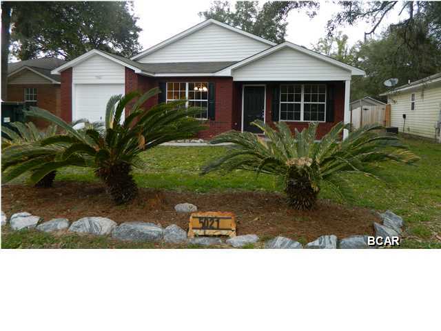 Welcome Home! Love peace and quiet? Love to boat/fish? Then look no further, this recently updated 3 bedroom 2 bath home is located less than a mile from Bayhead North and Bayhead South boat ramps! Also, convenient to Tyndall AFB, Naval Coastal Systems, Panama City and Lynn Haven shopping, restaurants and medical facilities. AND it's immaculate, move in ready! This home was just updated inside and out with new appliances, carpet, interior paint and more! Its like living in a new home, it even has that new house smell. This home also features an open floorplan and large backyard area, perfect for a family. All new stainless steel appliances with the kitchen go well with the gorgeous new granite countertops. This home is a perfect affordable family home and will not last long at this