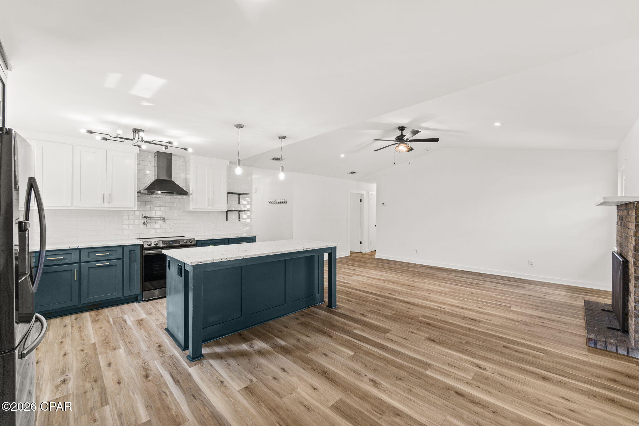 Jinks Sub U-1 - Residential