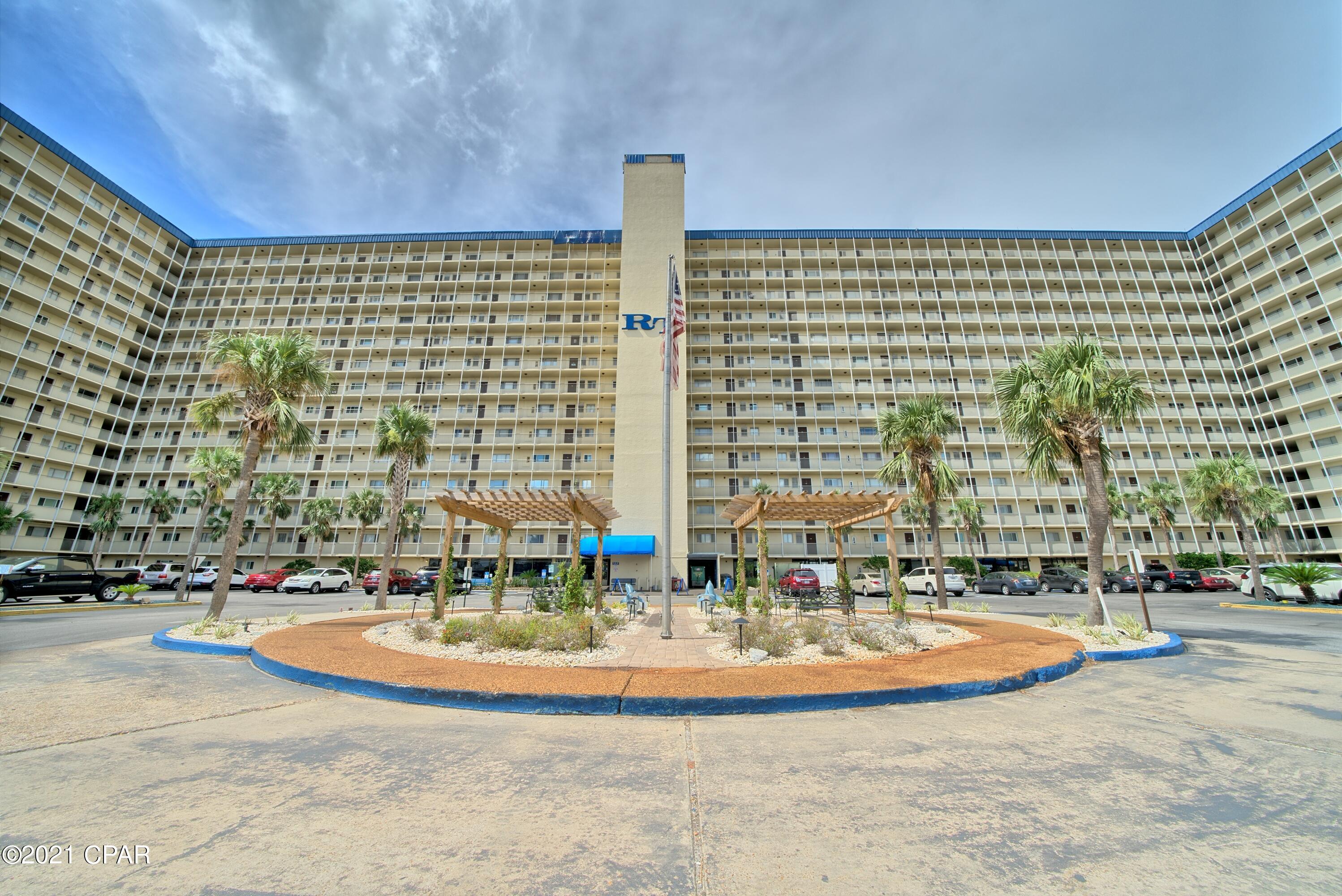 Regency Towers - Residential