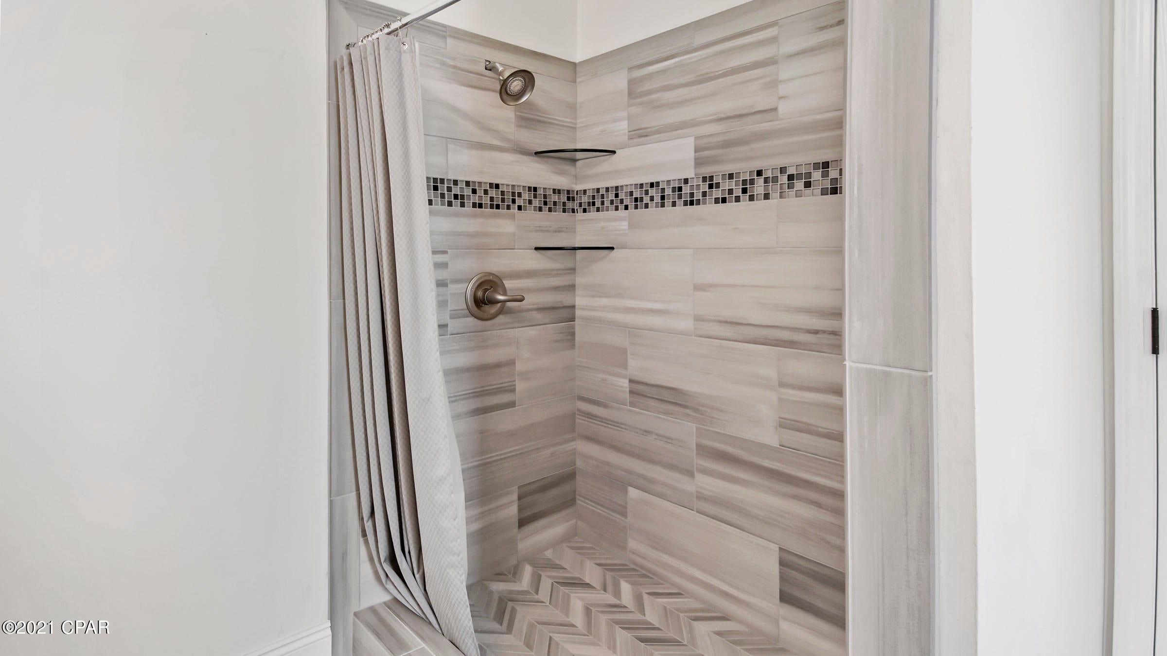 Mowat Highlands Ph II - Residential