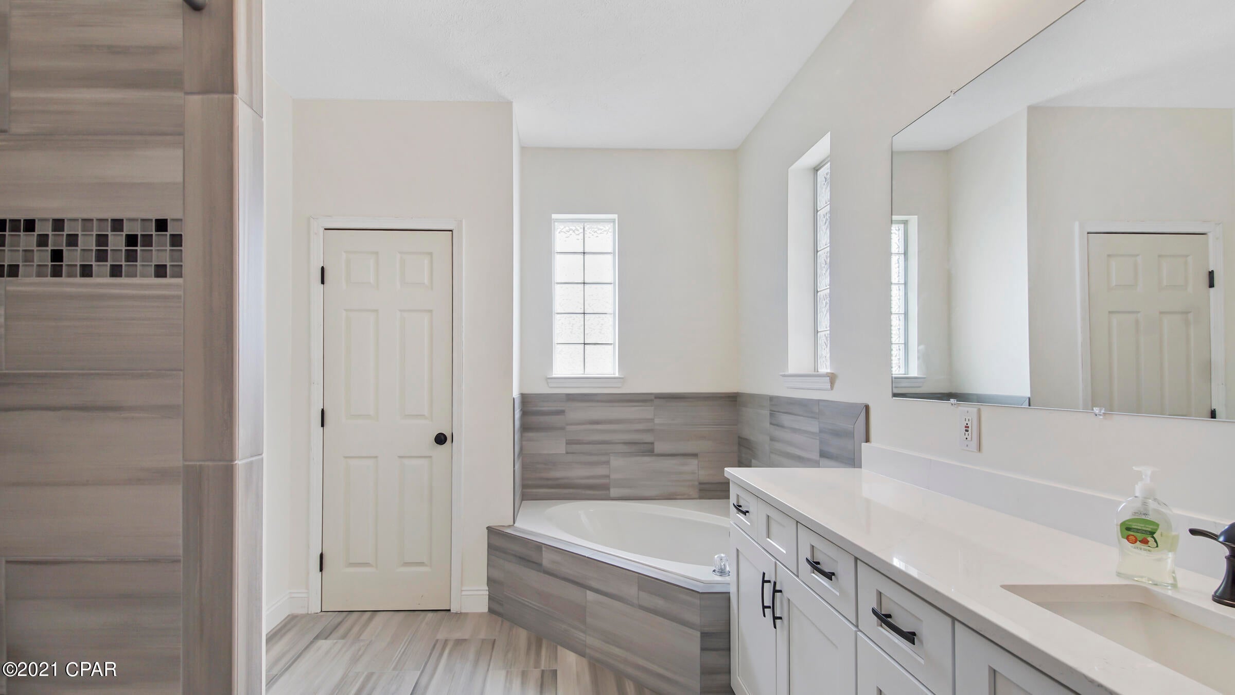 Mowat Highlands Ph II - Residential