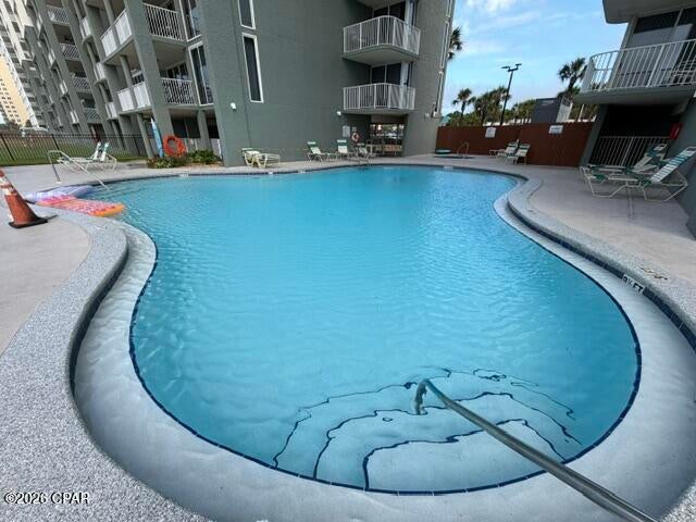 Long Beach Towers III - Residential