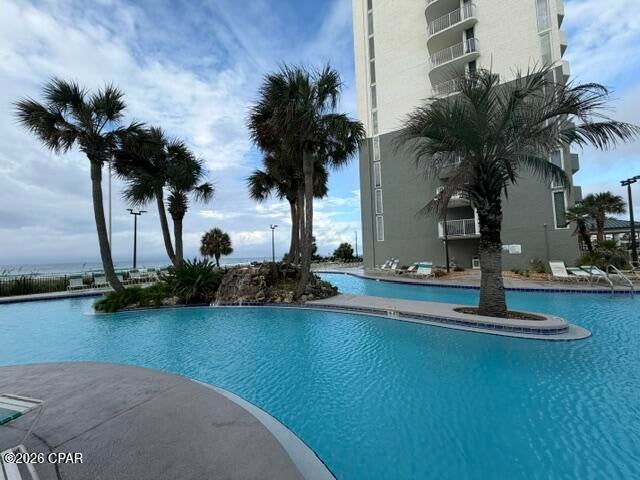 Long Beach Towers III - Residential