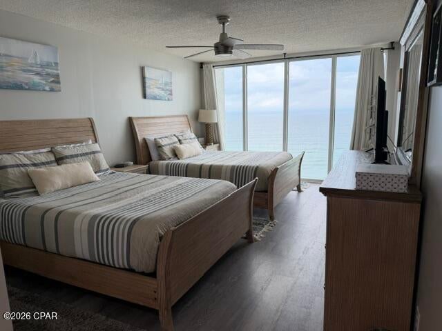 Long Beach Towers III - Residential