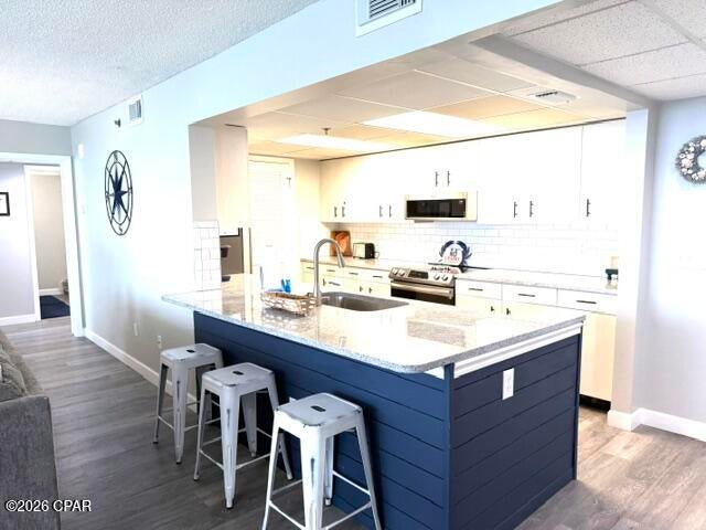 Long Beach Towers III - Residential