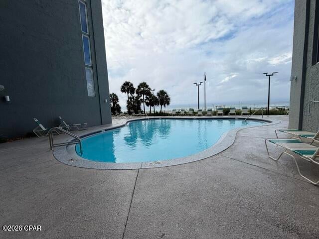 Long Beach Towers III - Residential