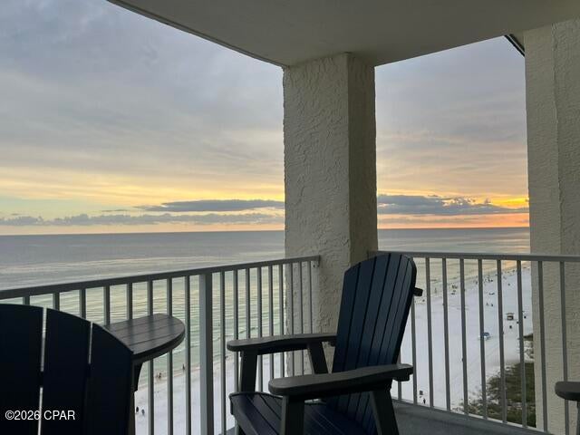 Long Beach Towers III - Residential