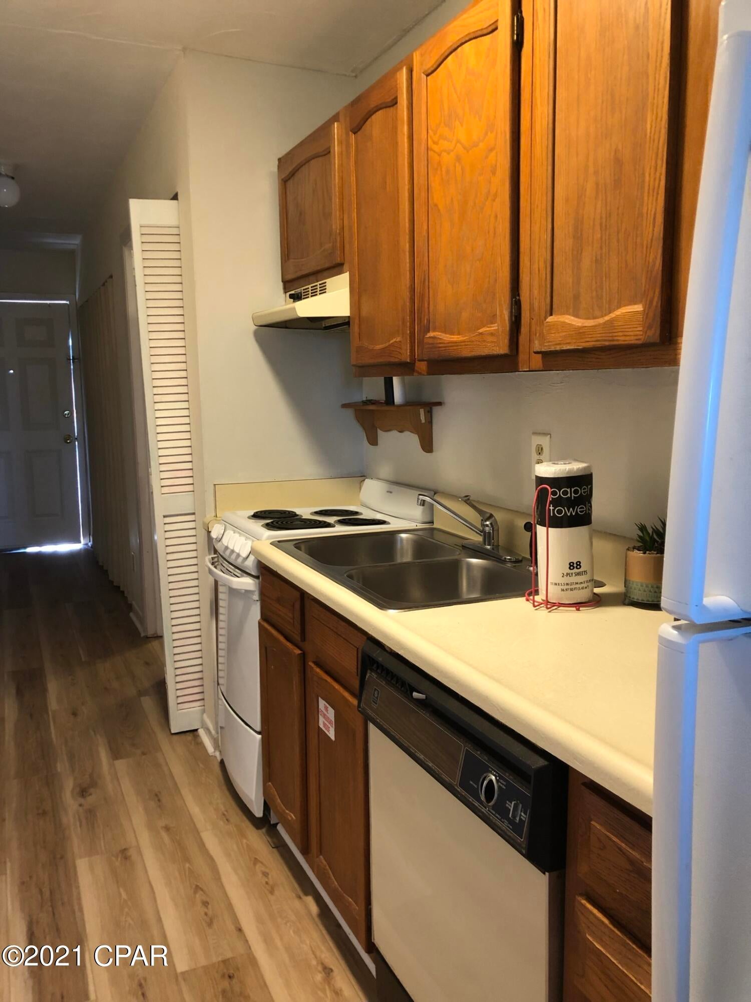 Polynesian Village - Residential Lease