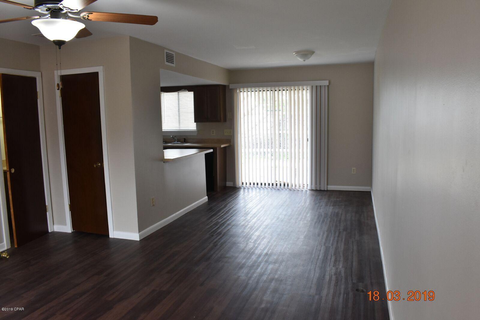 Very nice Completely remodeled. 2 bedroom 1.5 bath townhouse. Fresh paint, new floors, cabinets, appliances. Close to Tyndall AFB and Eastern Shipbuilding. Small privacy fenced back yard. Sorry no pets allowed. Zoned for Parker, Everett, Rutherford.