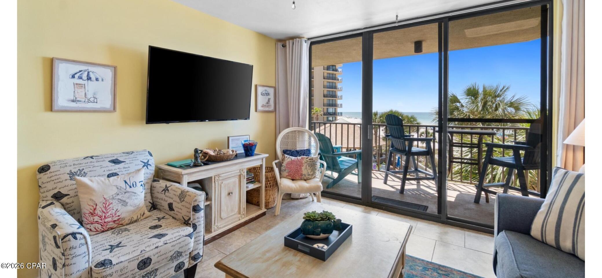 Summerhouse Condo. - Residential
