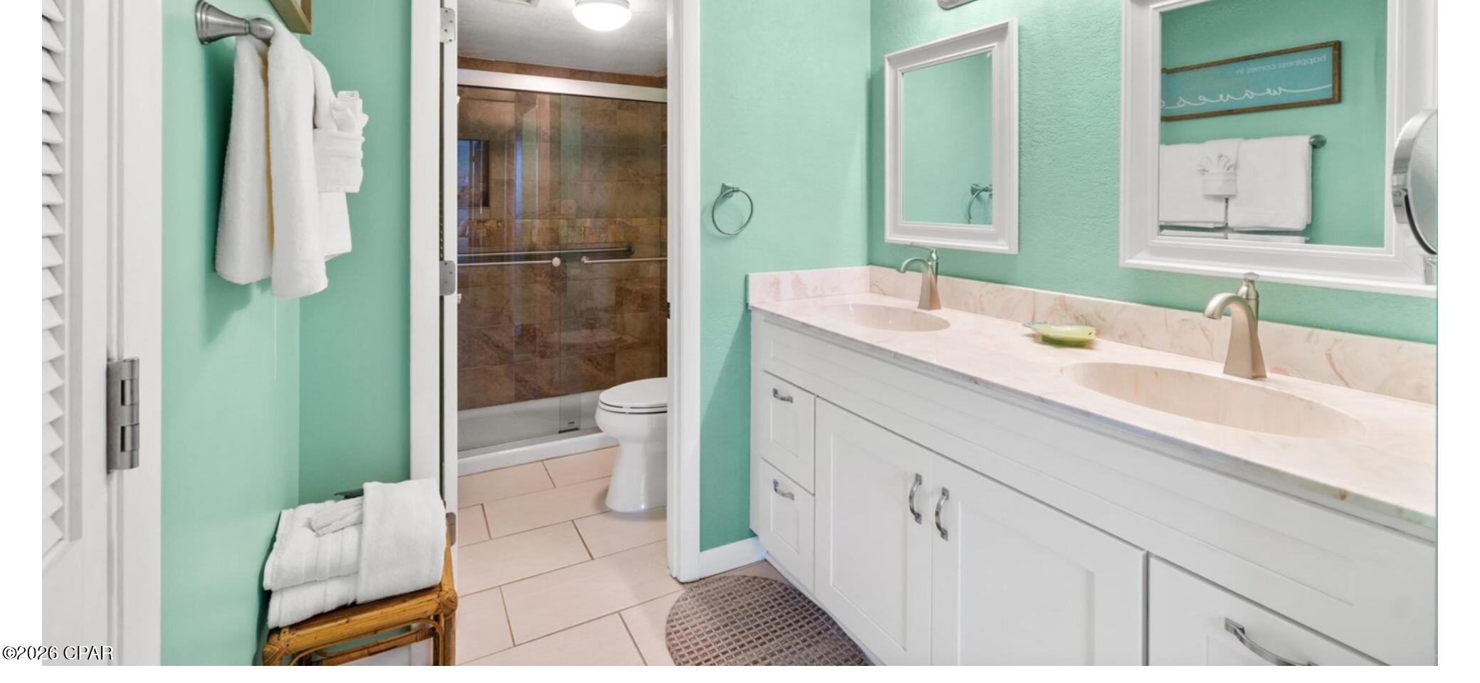 Summerhouse Condo. - Residential