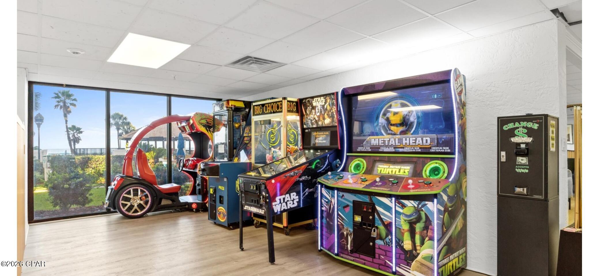 Summerhouse Condo. - Residential