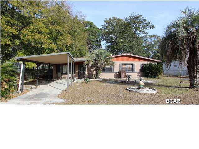 What a great find in Parker with lots of space & a big yard for first-time home buyers or young families and it's located just around the corner from Parker Elementary School. This home has it all including a spacious living room and a large den, a cute kitchen that's well equipped and all appliances convey including a refrigerator with ice/water in the door, a nicely sized separate dining room, laundry room that includes an extra refrigerator, a Culligan water softener and a large shed with electric power. Don't let the age of this home scare you not only is the seller offering a 1-Year AHS Home Warranty but almost every inch of this home has been updated including updated electrical - circuit breaker panel & outlets/switches throughout, newer carpet, and a newer HVAC unit