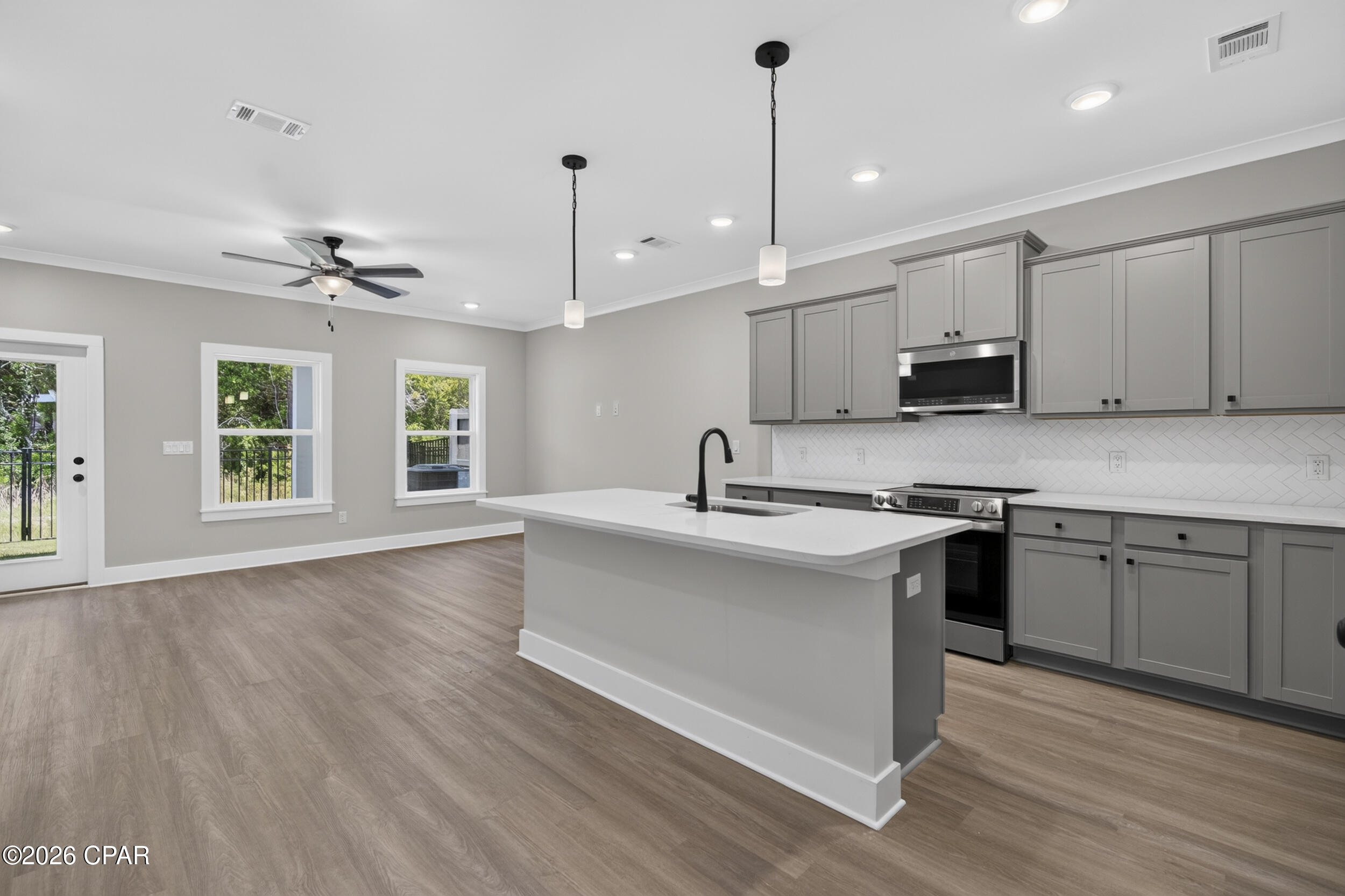 Colonial Landing - Residential