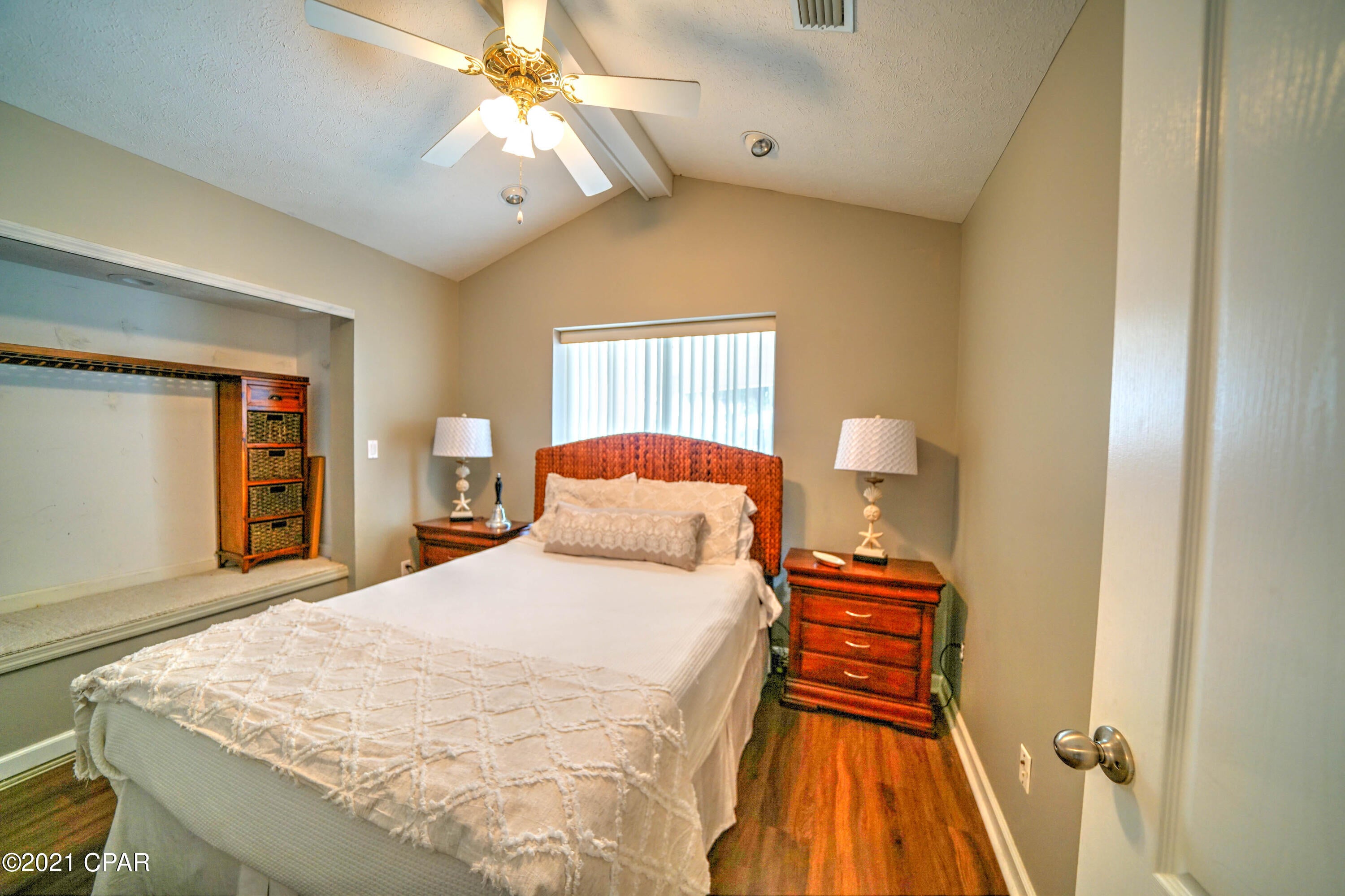 Venture Out Travel Trail - Residential