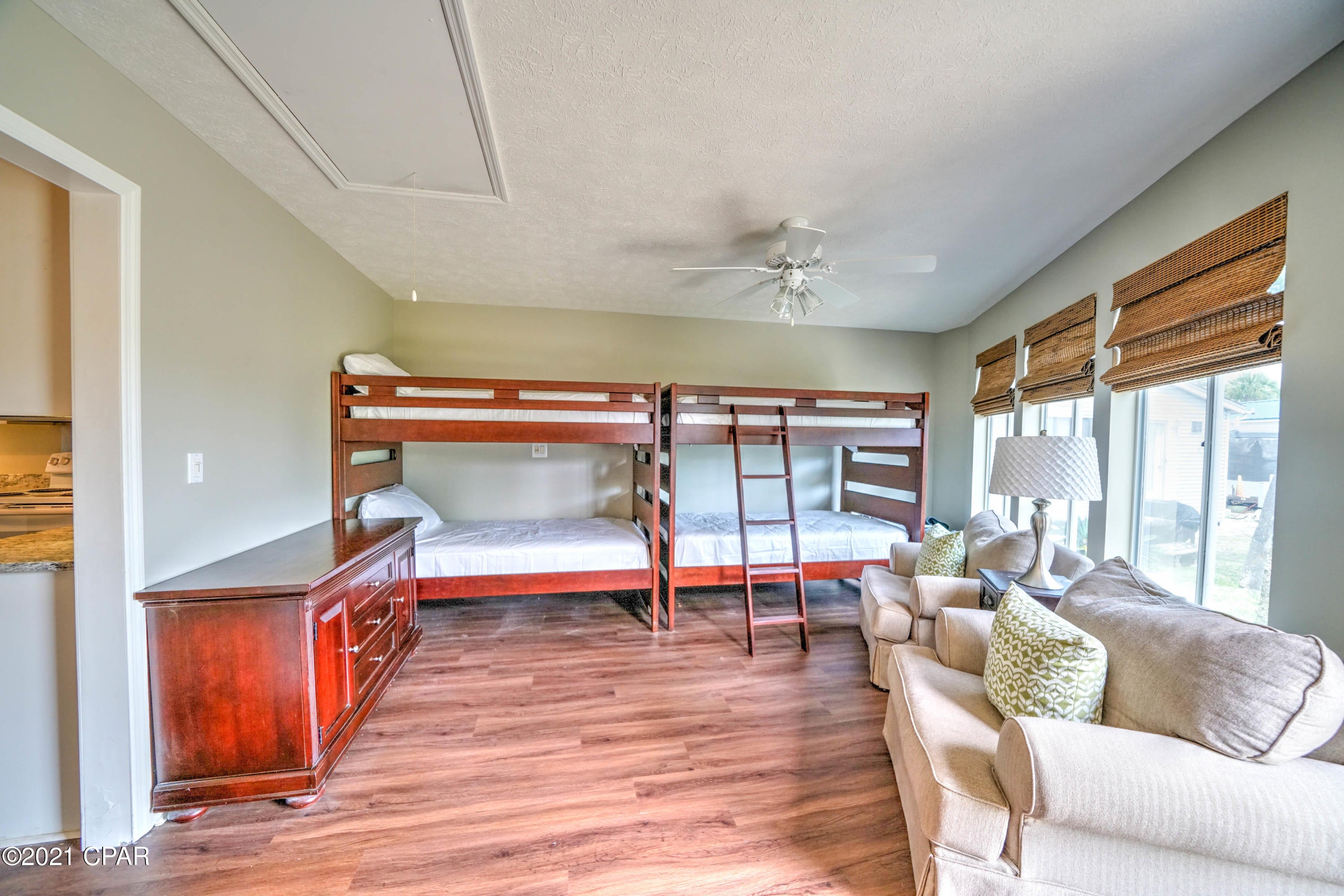 Venture Out Travel Trail - Residential