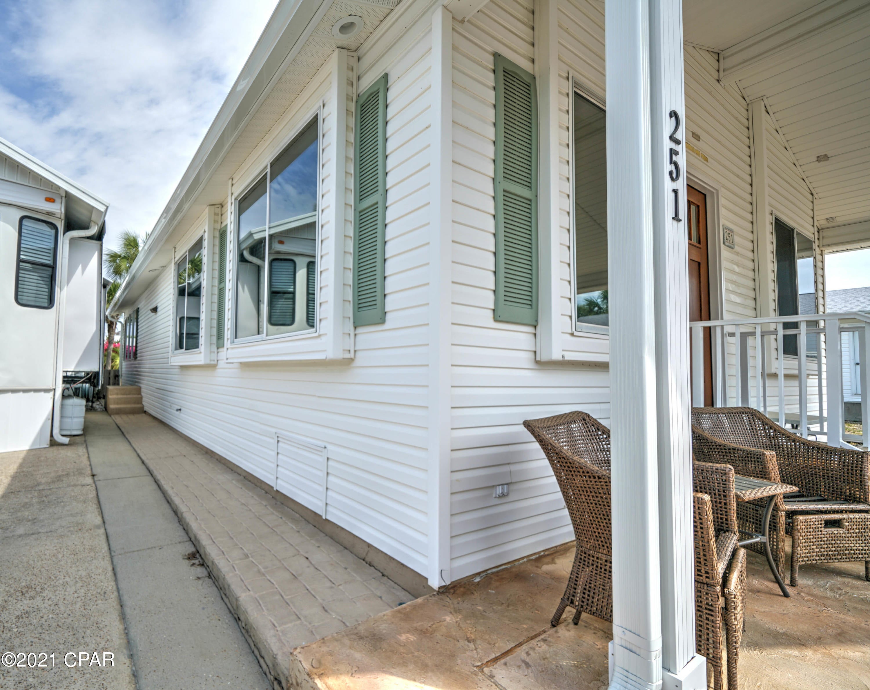 Venture Out Travel Trail - Residential