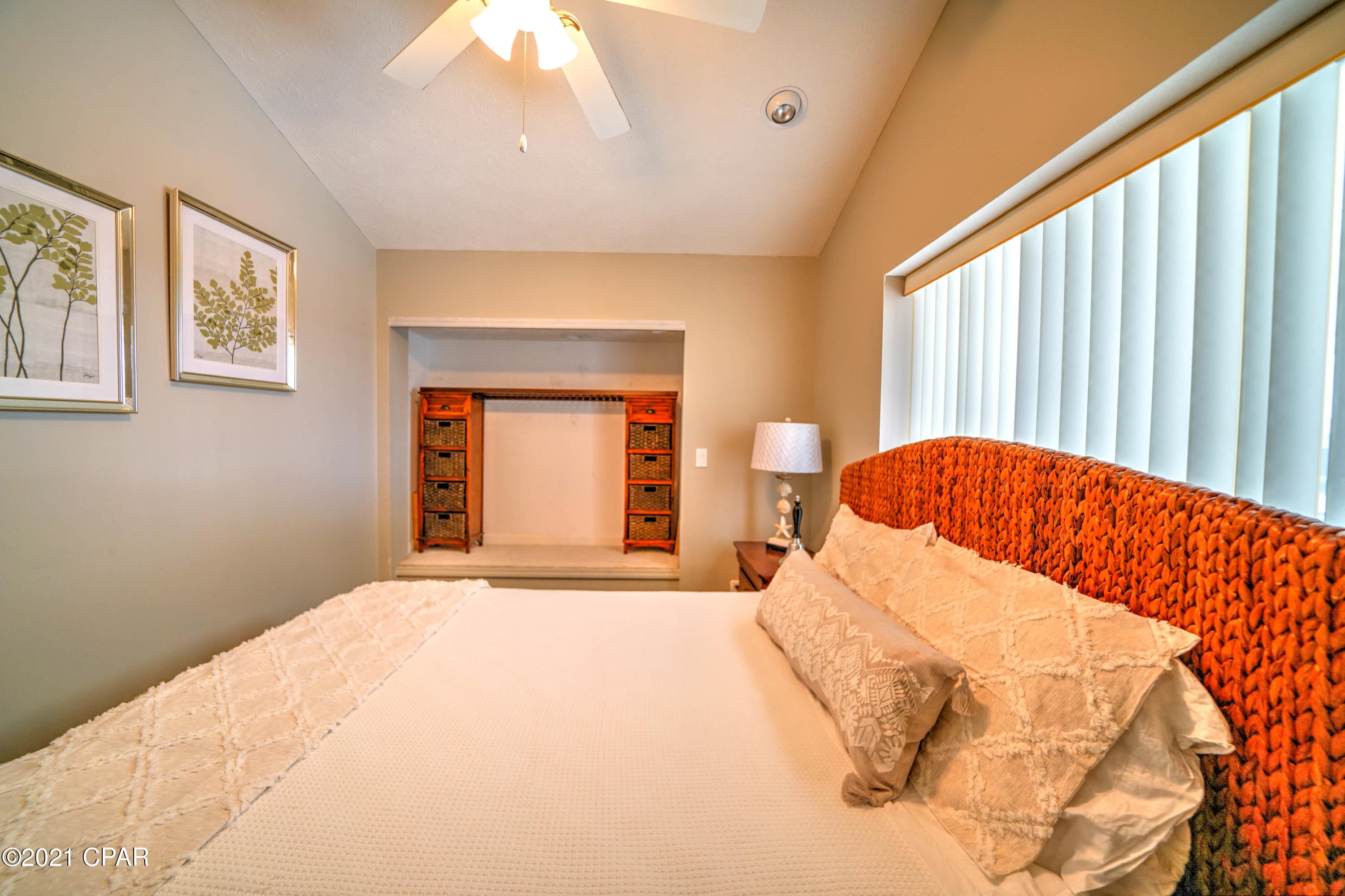 Venture Out Travel Trail - Residential