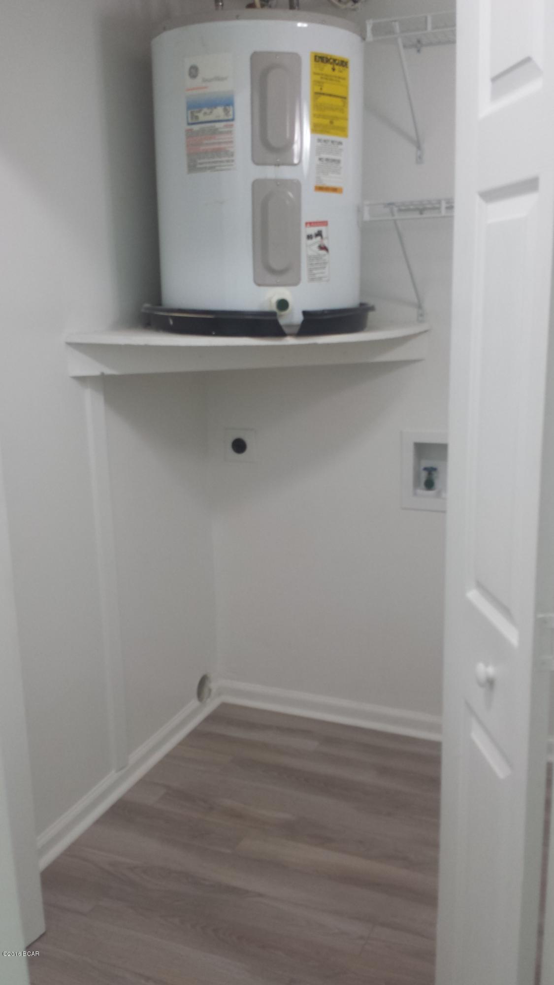 Treasure Cove Unit 1 - Residential Lease