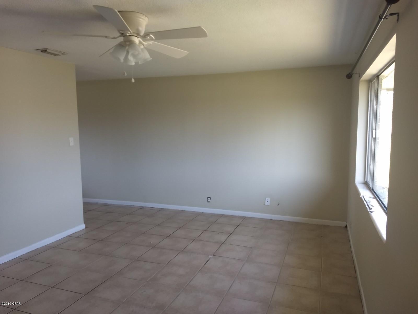 Sherwood Unit 1 - Residential Lease